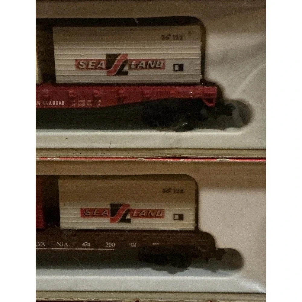 Model Power N Scale Lot Of 2‎ Flat Car With Containers, #1